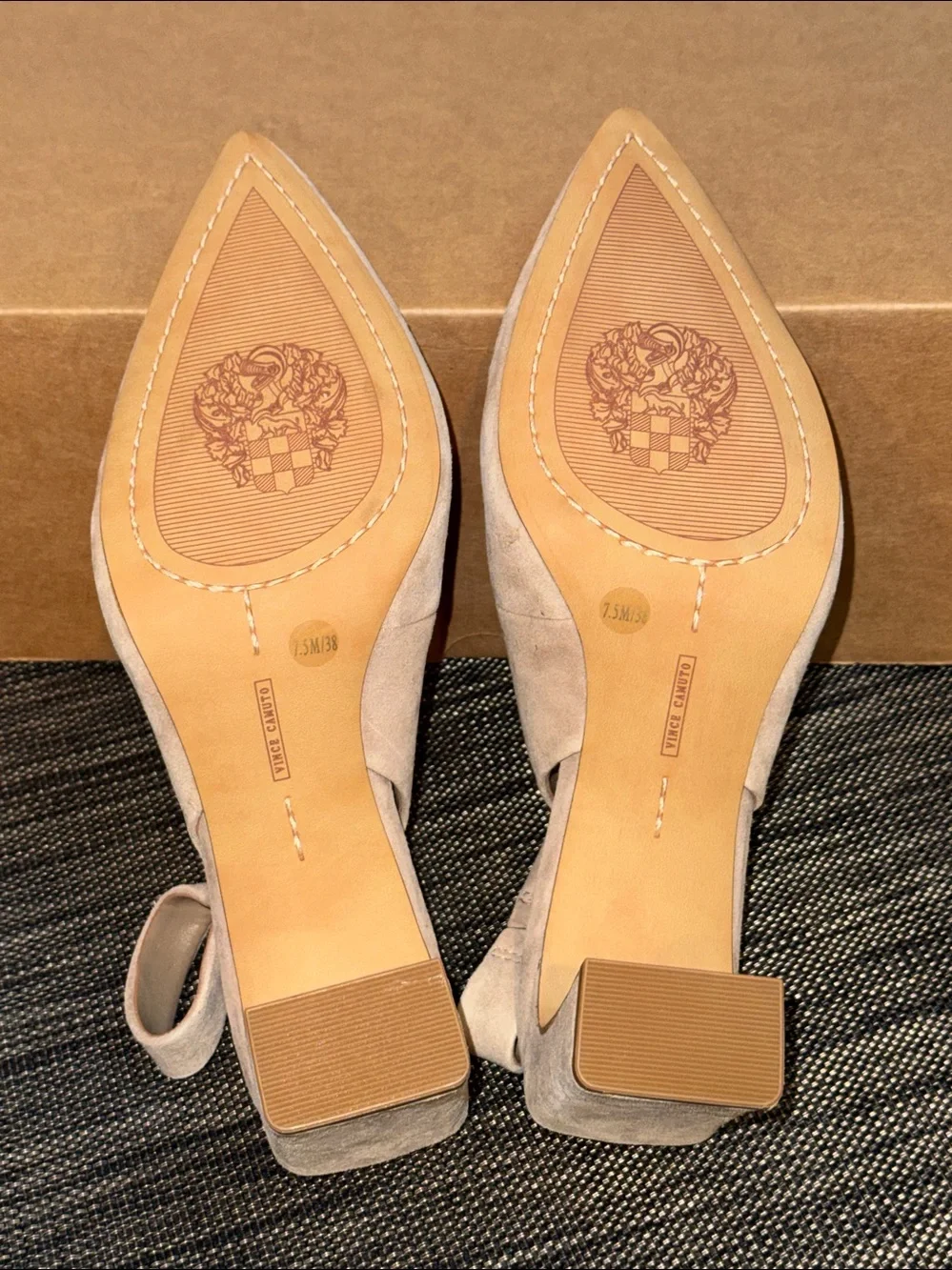 Vince Camuto Hamden Pump